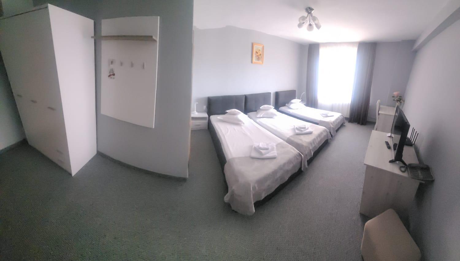 Hotel Delaf クルージュ＝ナポカ エクステリア 写真